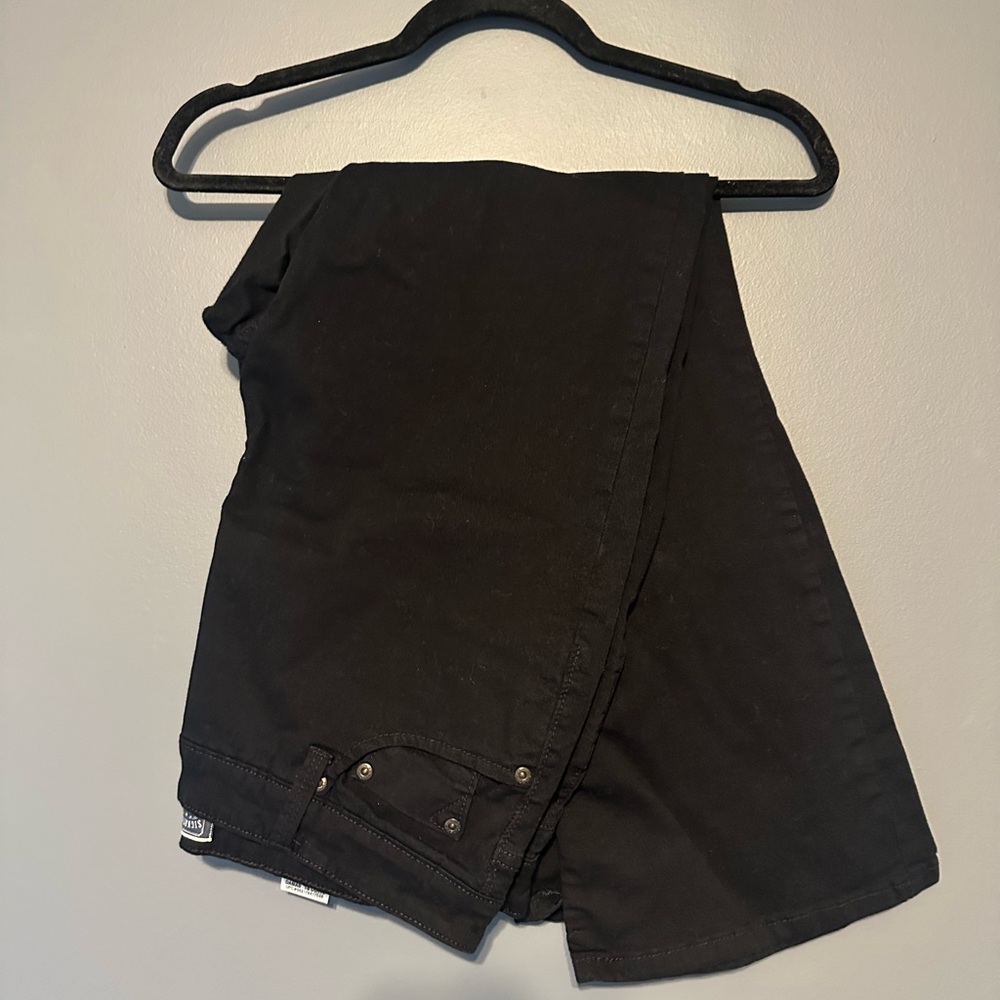 Levi Signature at waist bootcut black jeans size 16 short